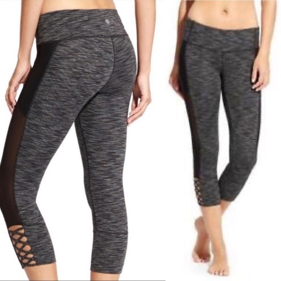 Athleta Mind Over Mat Mesh Ankle Crop Leggings XS - Picture 1 of 8